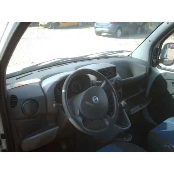 FIAT DOBLO (119) '2007 1.3 16V MULTIJET ACTIVE COM. (55KW) BLANCO