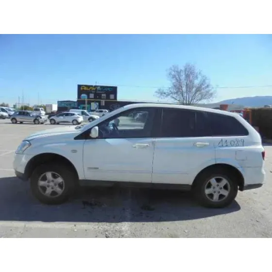 SSANGYONG KYRON '2009 200 XDI LIMITED BLANCO