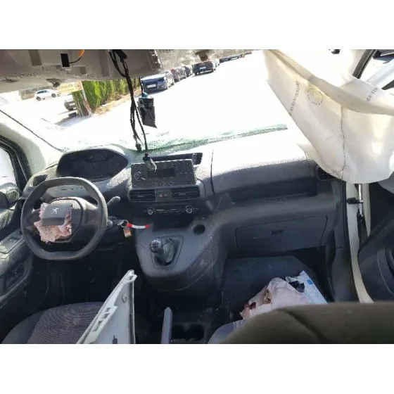 PEUGEOT RIFTER '2019 ACCESS STANDARD BLANCO