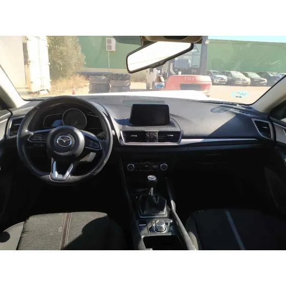 MAZDA 3 LIM. () '2018 BLACK TECH EDITION BLANCO