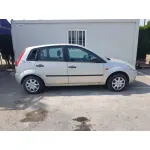 FORD FIESTA (CBK) '2004 GHIA GRIS