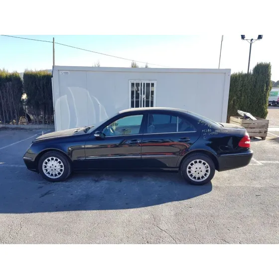 MERCEDES CLASE E (W211) BERLINA '2006 E 280 CDI (211.020) NEGRO