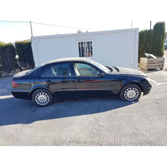 MERCEDES CLASE E (W211) BERLINA '2006 E 280 CDI (211.020) NEGRO