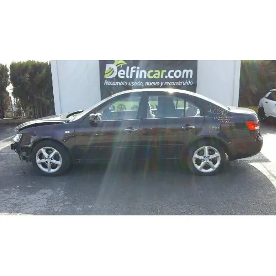 HYUNDAI SONATA (NF) '2006 2.0 CRDI STYLE MORADO