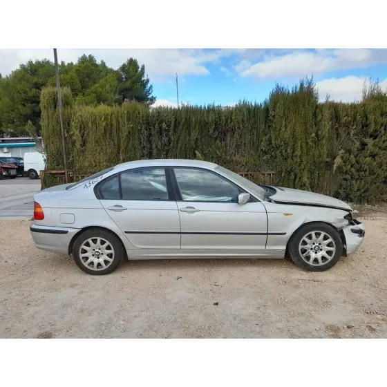 BMW SERIE 3 BERLINA (E46) '2004 320D GRIS