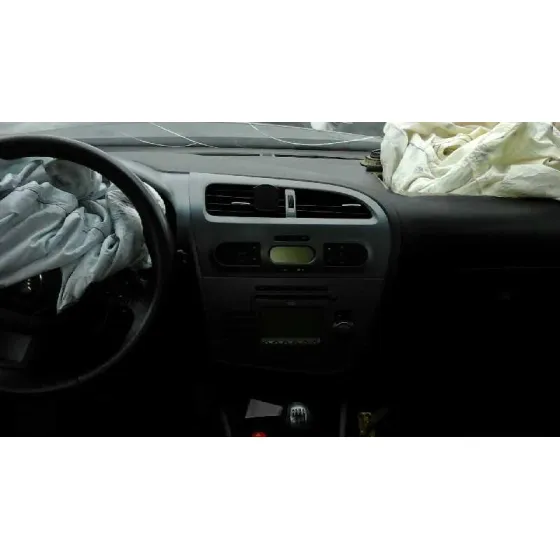 SEAT LEON (1P1) '2006 STYLANCE / STYLE NEGRO