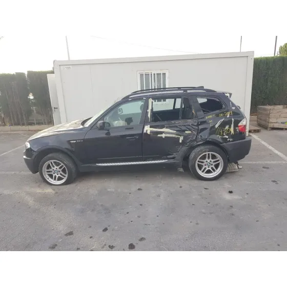 BMW X3 (E83) '2005 2.0D NEGRO