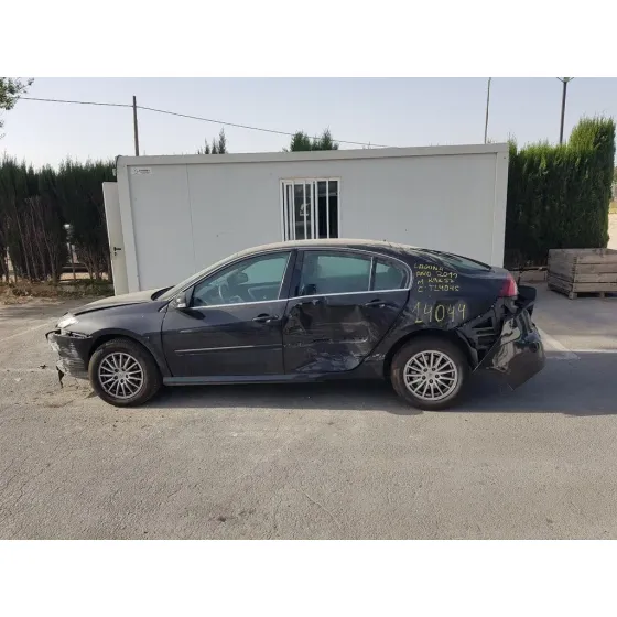 RENAULT LAGUNA III '2011 AUTHENTIQUE NEGRO