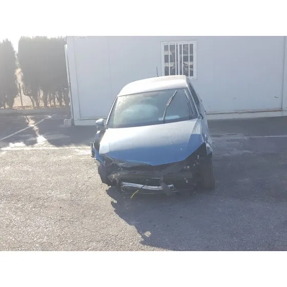VOLKSWAGEN POLO (6C1) '2016 HIGHLINE BLUEMOTION AZUL