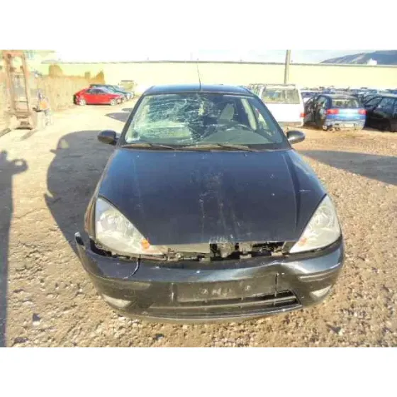 FORD FOCUS BERLINA (CAK) '2003 GHIA NEGRO