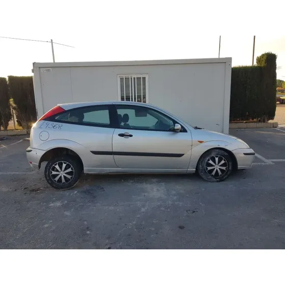 FORD FOCUS BERLINA (CAK) '2002 TREND GRIS
