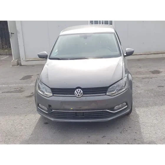 VOLKSWAGEN POLO (6C1) '2015 ADVANCE BLUEMOTION GRIS OSCURO