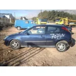 FORD FOCUS BERLINA (CAK) FORD FOCUS BERLINA (CAK) '1998 TREND AZUL 1998