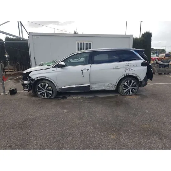 PEUGEOT 5008 '2018 GT BLANCO
