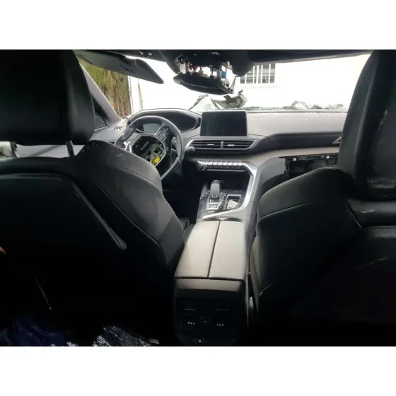PEUGEOT 5008 '2018 GT BLANCO