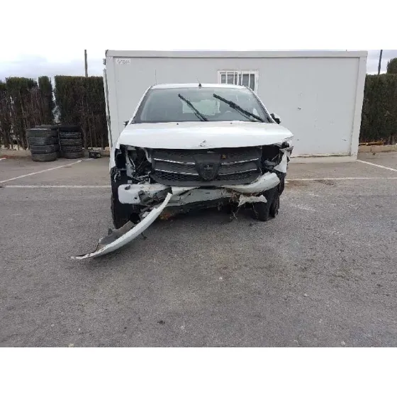 DACIA SANDERO '2015 BASIS BLANCO