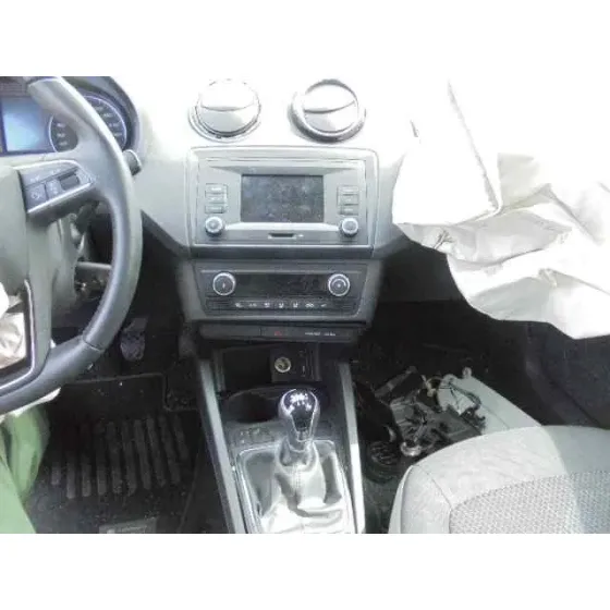 SEAT IBIZA (6P1) '2016 REFERENCE GRIS