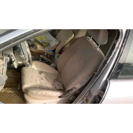 FORD MONDEO BERLINA (GE) '2001 AMBIENTE GRIS