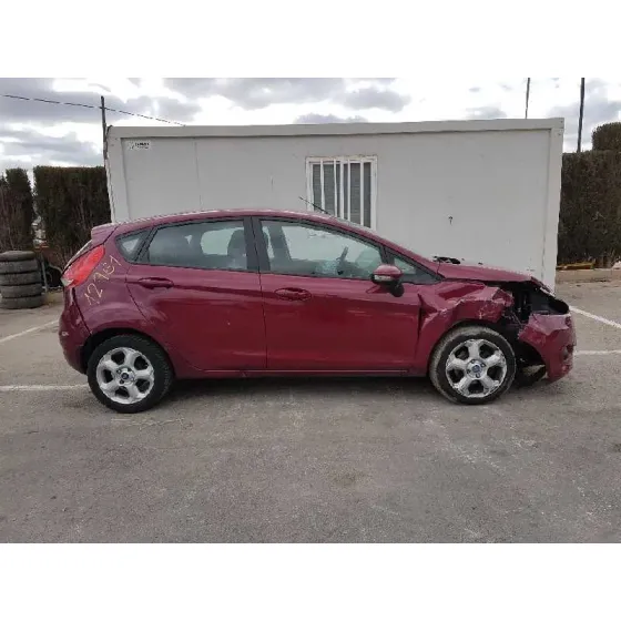 FORD FIESTA (CB1) '2011 TREND ROJO