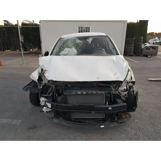 KIA RIO (YB) '2023 ATTRACT BLANCO