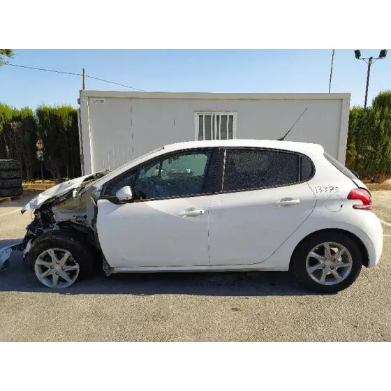 PEUGEOT 208 '2015 ACTIVE BLANCO
