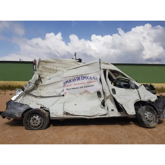 PEUGEOT BOXER FURGON '2019 330 L1H2 PRO BLUEHDI 130 BLANCO