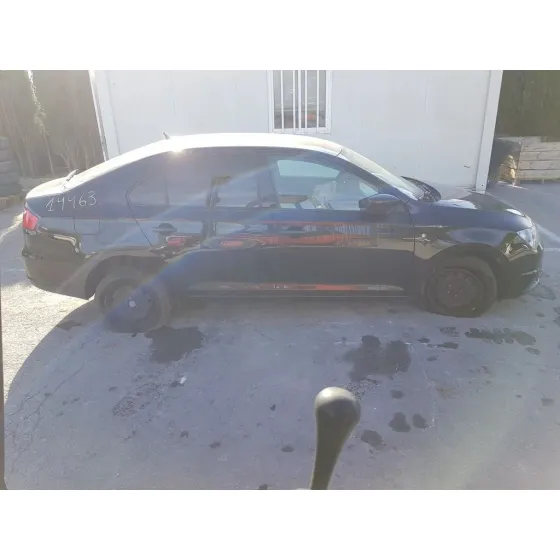 SEAT TOLEDO (KG3) '2014 REFERENCE NEGRO