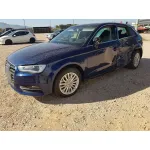 AUDI A3 SPORTBACK (8VA) '2013 AMBIENTE AZUL