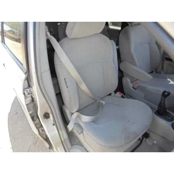 HYUNDAI TRAJET (FO) '2004 2.0 CRDI GLS GRIS
