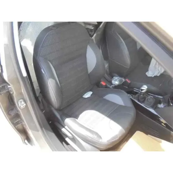 PEUGEOT 2008 (--.2013->) '2016 ALLURE BEIG OSCURO