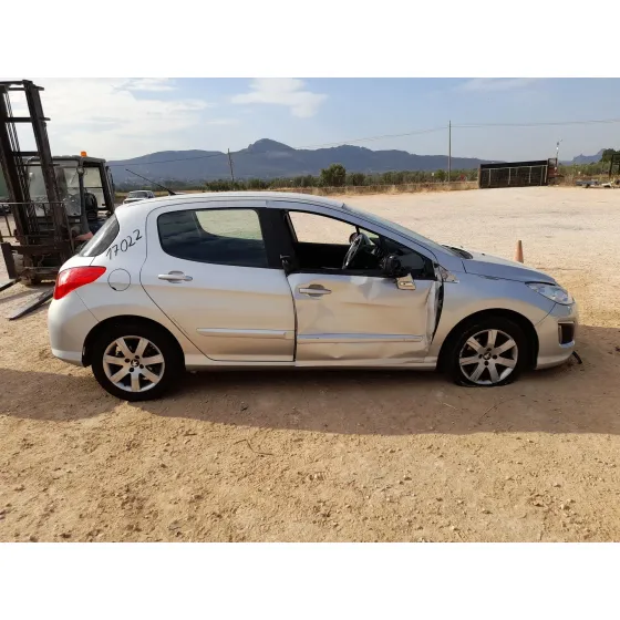 Peugeot 308 I (4A_, 4C_) 2009