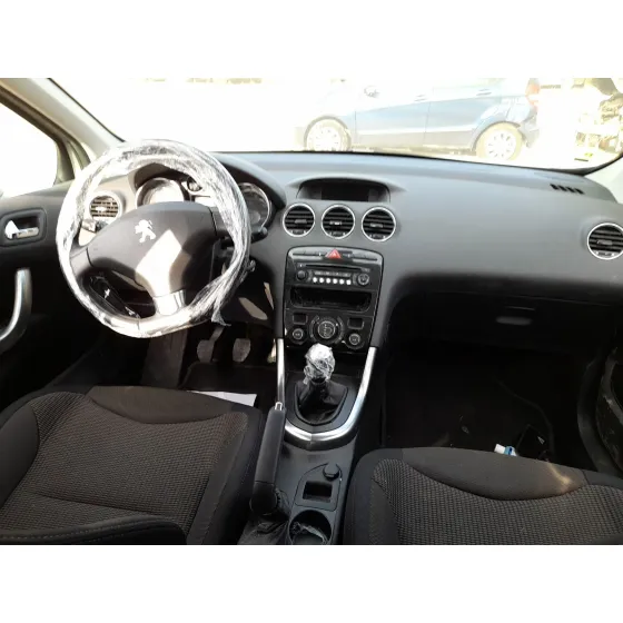Peugeot 308 I (4A_, 4C_) 2009