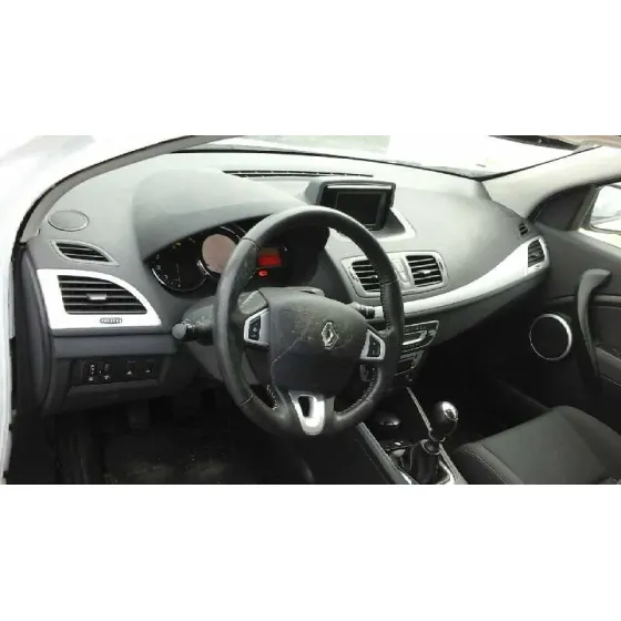 RENAULT MEGANE III BERLINA 5 P '2012 DYNAMIQUE BLANCO