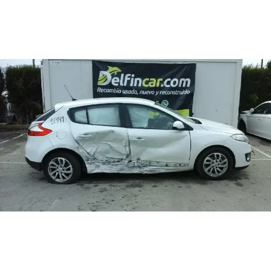 RENAULT MEGANE III BERLINA 5 P '2012 DYNAMIQUE BLANCO
