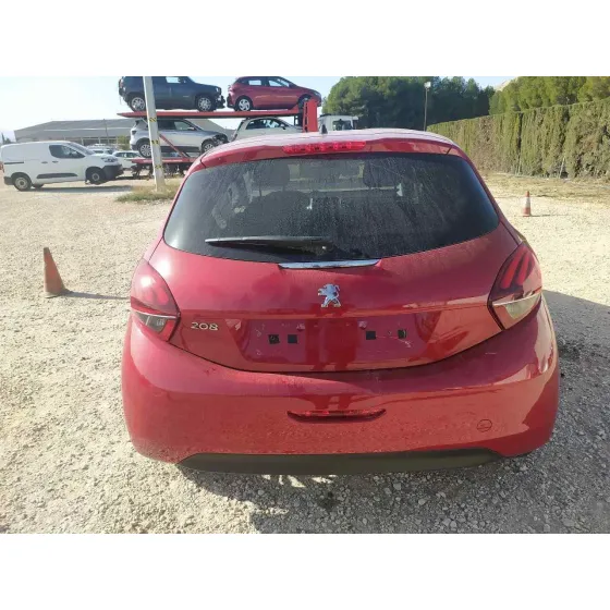 PEUGEOT 208 '2018 STYLE ROJO