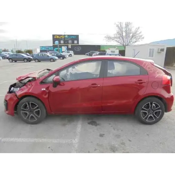 KIA RIO '2016 CONCEPT ROJO