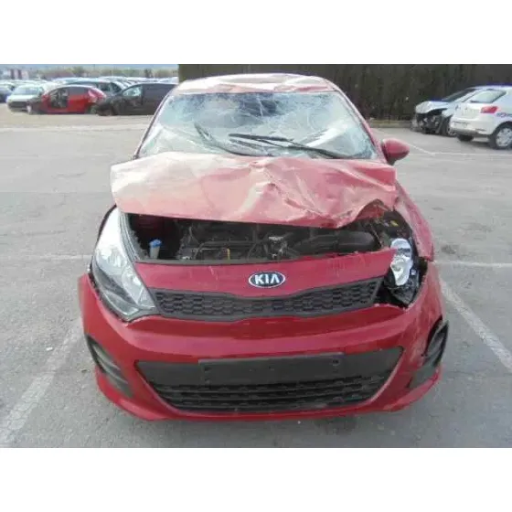 KIA RIO '2016 CONCEPT ROJO