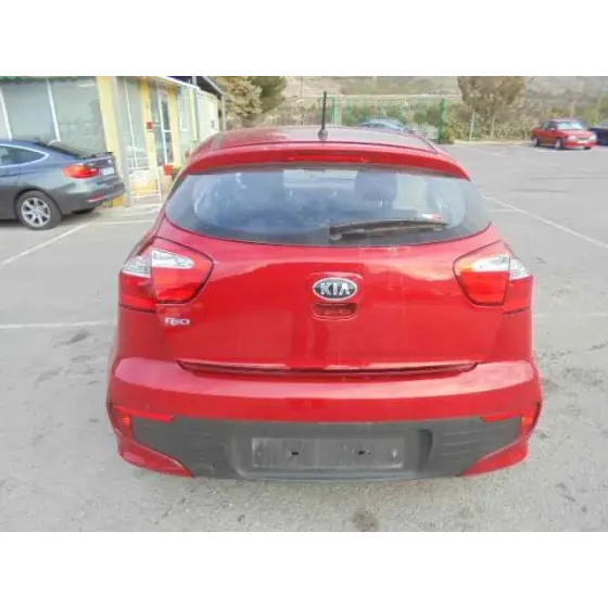 KIA RIO '2016 CONCEPT ROJO
