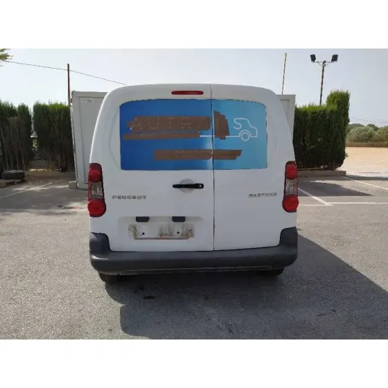 PEUGEOT PARTNER KOMBI '2016 CONFORT BLANCO