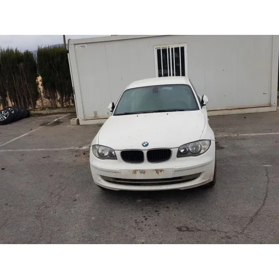BMW SERIE 1 BERLINA (E81/E87) '2007 118D BLANCO