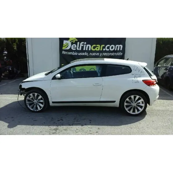 VOLKSWAGEN SCIROCCO (137) '2010 2.0 TDI (103KW) BLANCO