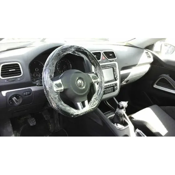 VOLKSWAGEN SCIROCCO (137) '2010 2.0 TDI (103KW) BLANCO