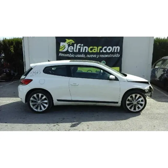 VOLKSWAGEN SCIROCCO (137) '2010 2.0 TDI (103KW) BLANCO