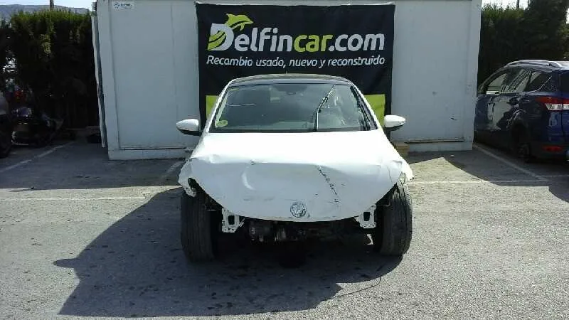 VOLKSWAGEN SCIROCCO (137) '2010 2.0 TDI (103KW) BLANCO