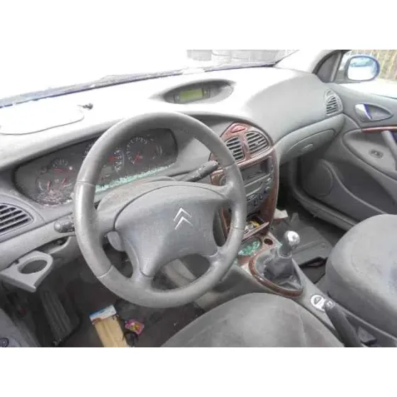 CITROEN C5 BERLINA '2001 2.0 HDI SX GRIS
