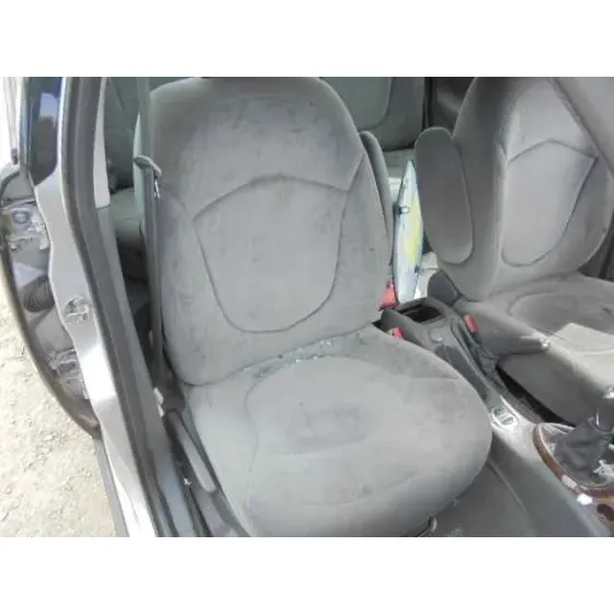 CITROEN C5 BERLINA '2001 2.0 HDI SX GRIS