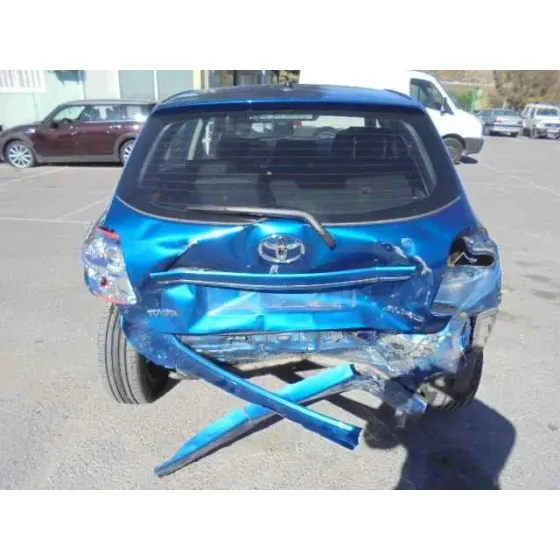 TOYOTA AURIS '2010 ACTIVE AZUL