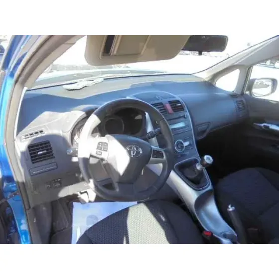 TOYOTA AURIS '2010 ACTIVE AZUL