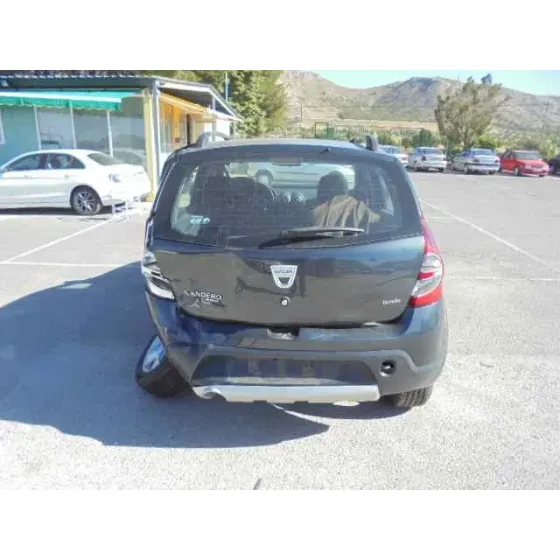 DACIA SANDERO '2010 STEPWAY GRIS OSCURO