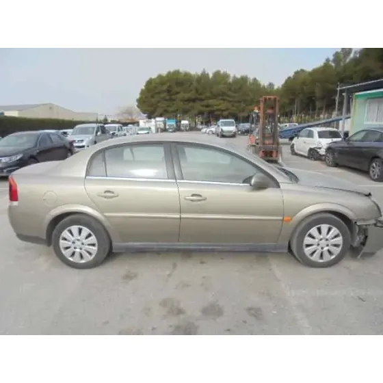 OPEL VECTRA C BERLINA '2003 CLUB DORADO